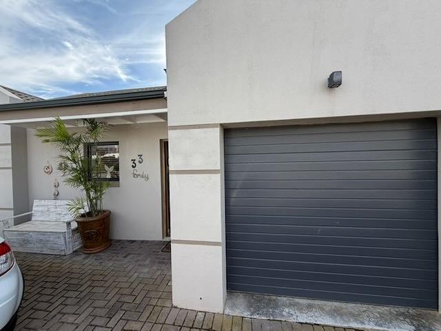 2 Bedroom Property for Sale in Reebok Western Cape